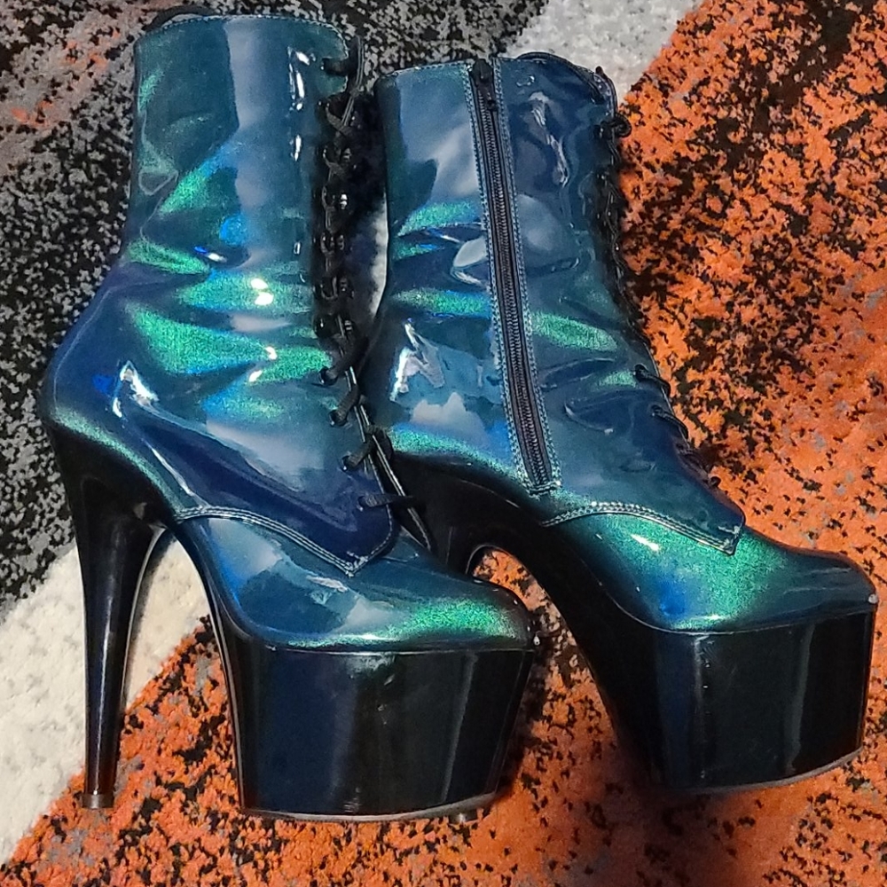 Pleaser Boots size 10, 7 inch